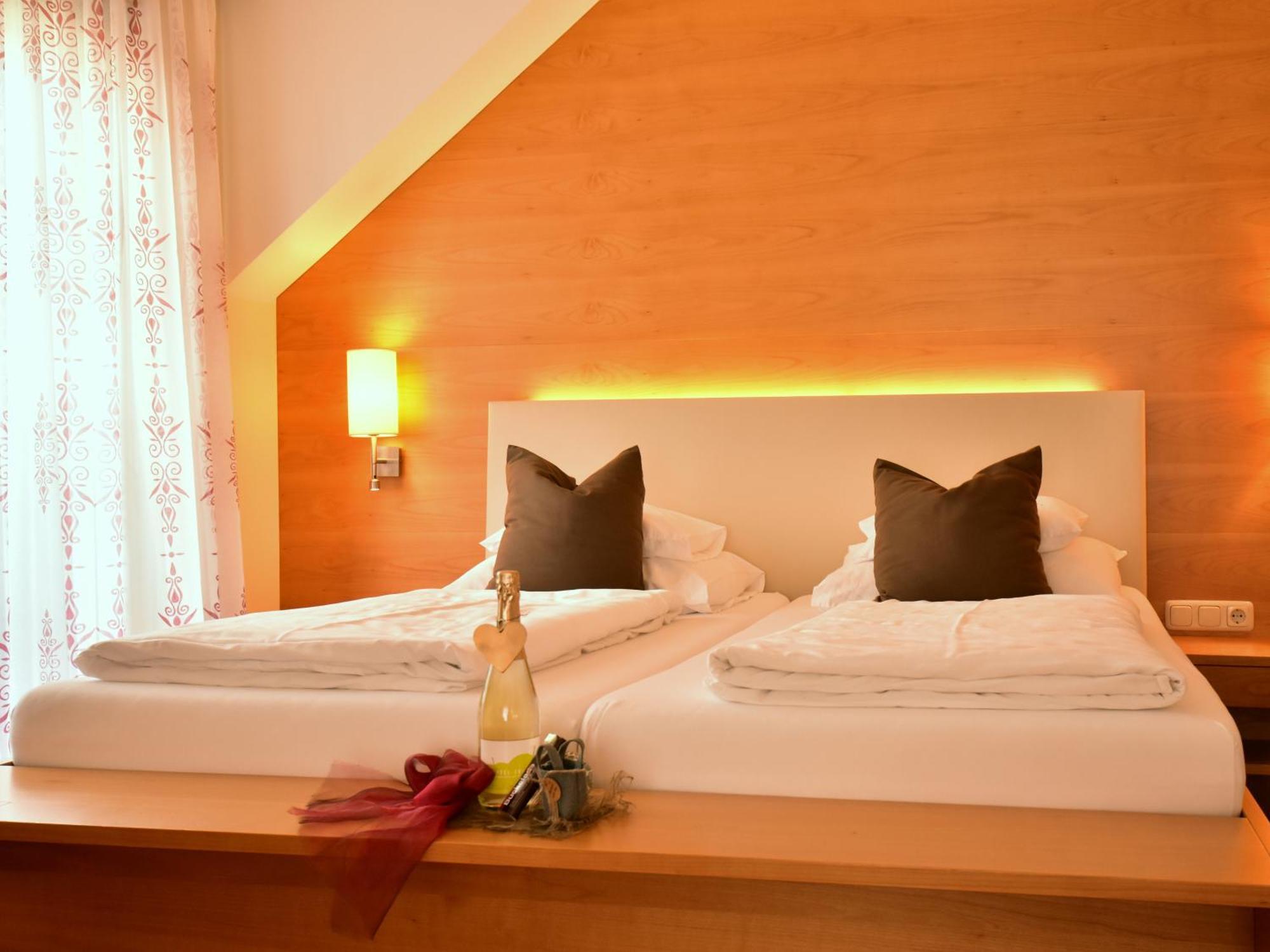 Vitalzeit Hotel Weber Bad Schönau Eksteriør bilde